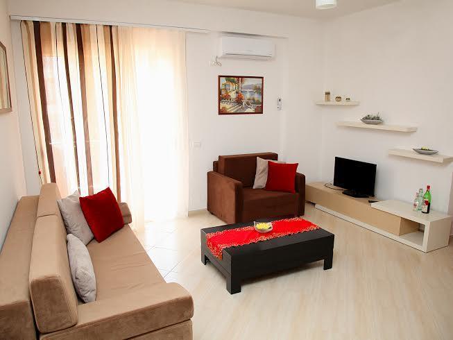 Martin Apartment Vlorë Esterno foto